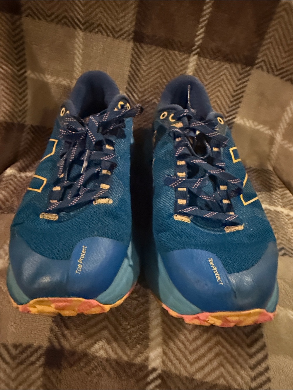 New Balance Kids Blue Trail Sneakers with Yellow Accents
